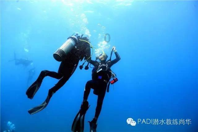 飞机打多了怎么样才能恢复？怎样才能戒掉？游戏画面
